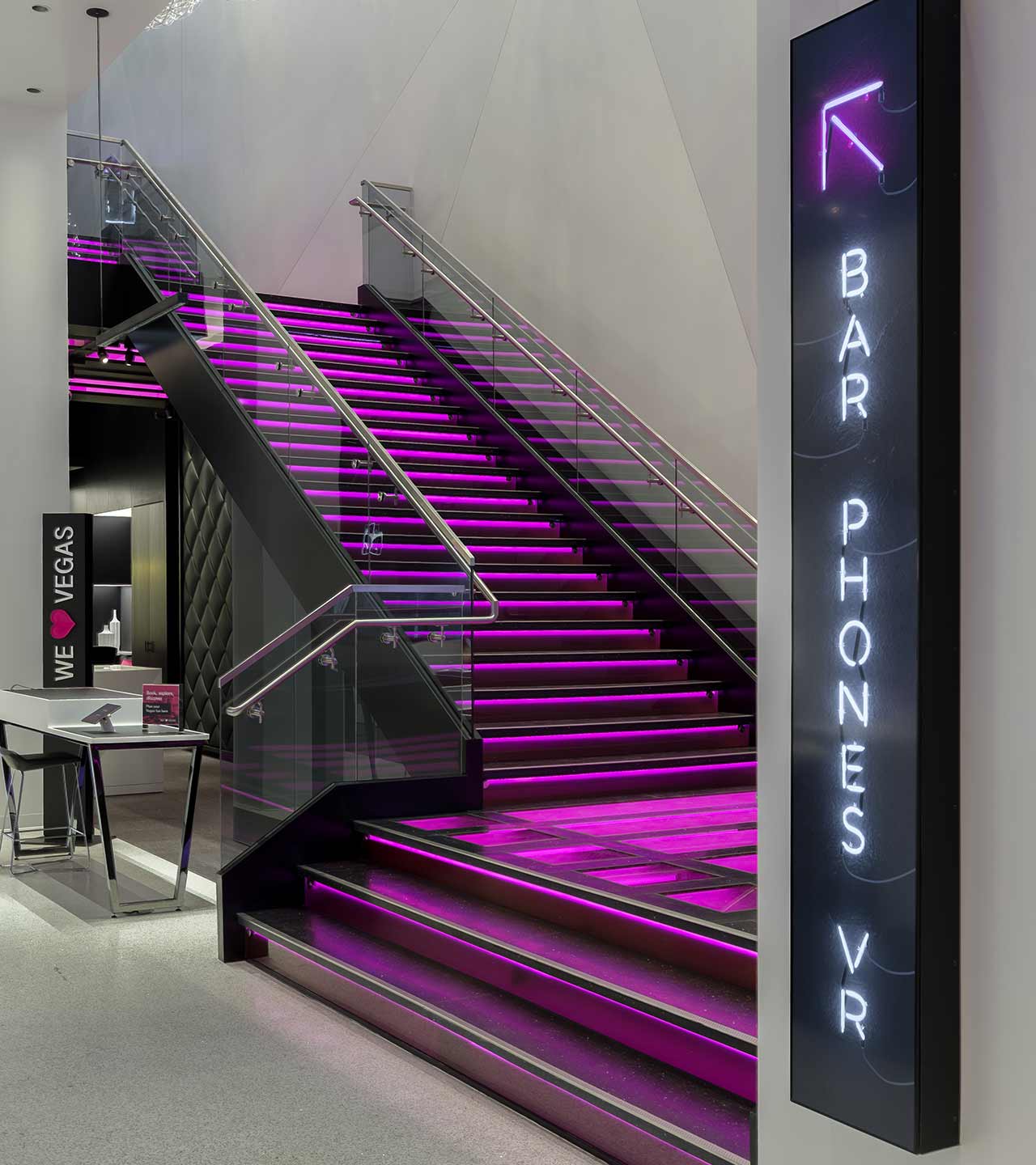 T-Mobile Las Vegas LED Wayfinder